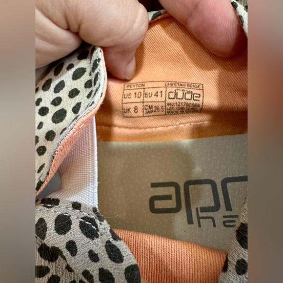 Hey Dude Women’s Peyton Cheetah Beige Slip On Shoes Size 10 - Picture 7 of 7